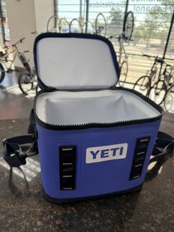 Yeti Hopper Flip 12