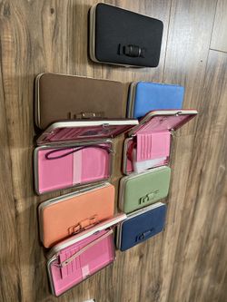Women’s Wallets