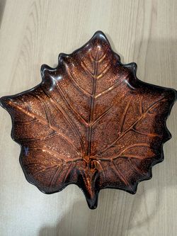 Iridescent maple leaf platter