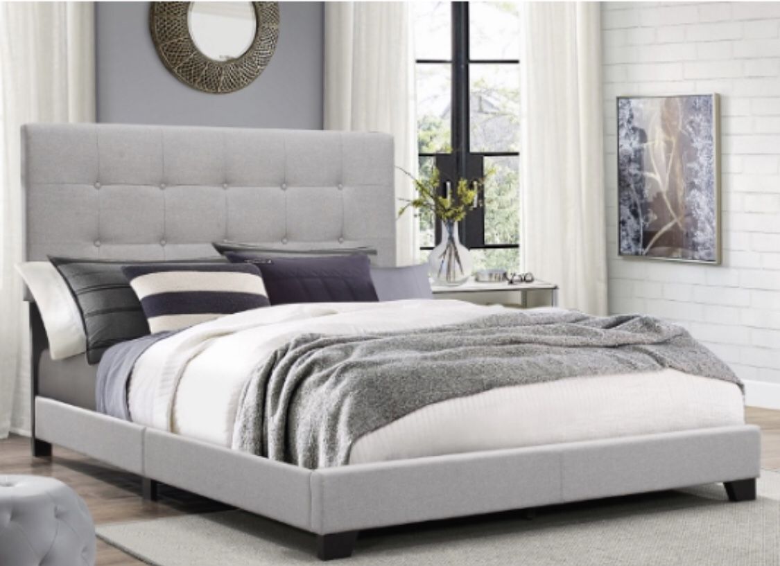 Cal king bed new