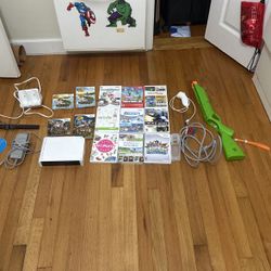 Wii Console , Plus Games 