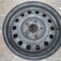One Chevrolet s10 or Blazer GMC Jimmy Single 15 x 7 in steel Rim