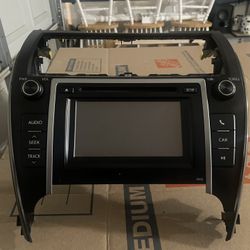 2012-2014 Toyota Camry Radio Touch Display Screen CD Player 86140-06010