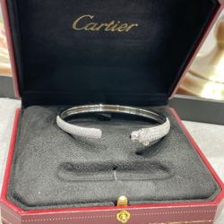 Fine version of half-diamond leopard bracelet