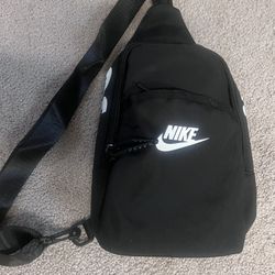 Nike Classic Just Do It Crossbody Travel Bag 6x10