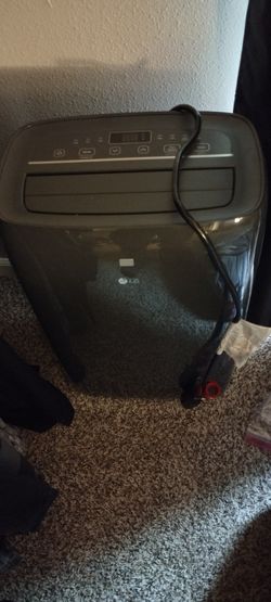 LG 12000 Btu Portable Air Conditioner 