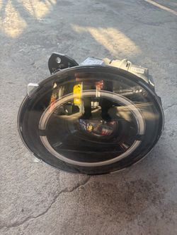 2019 2020 2021 2022 2023 2024 2025 Mercedes-Benz G550 G63 Left Driver Side Headlight OEM Complete A4639069302