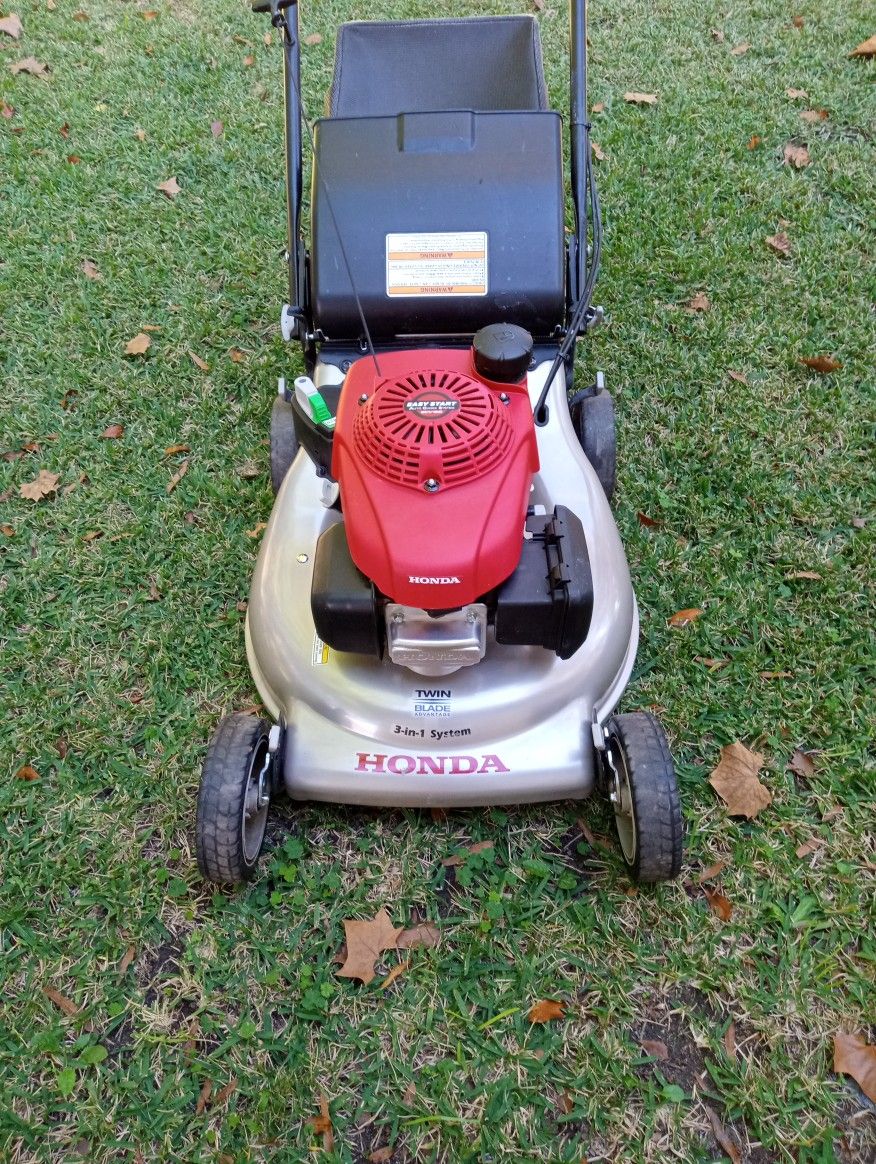 Honda Self-propelled Lawn Mower