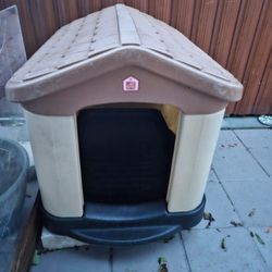 Pet Zone Outdoor Large Waterproof Dog House