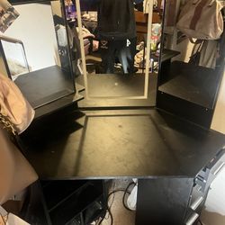 Corner Vanity 