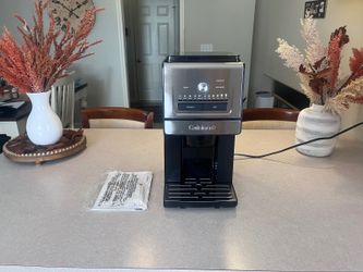Cuisinart Custom Grind & Brew Single-Cup Coffee Maker