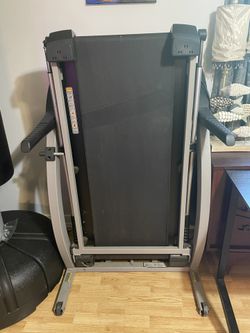 Proform crosswalk 525x treadmill price hot sale