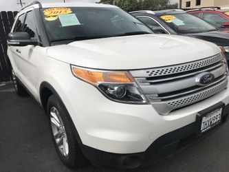 2015 FORD EXPLORER XLT FOR SALE!!