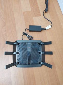 Netgear high speed gaming router Nighthawk 6X AC 3000 tri band wireless router modem