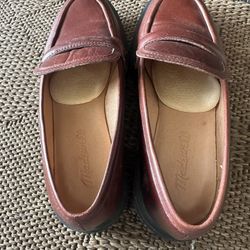Women’s Madewell Lugsole Loafers-Burgundy (7)