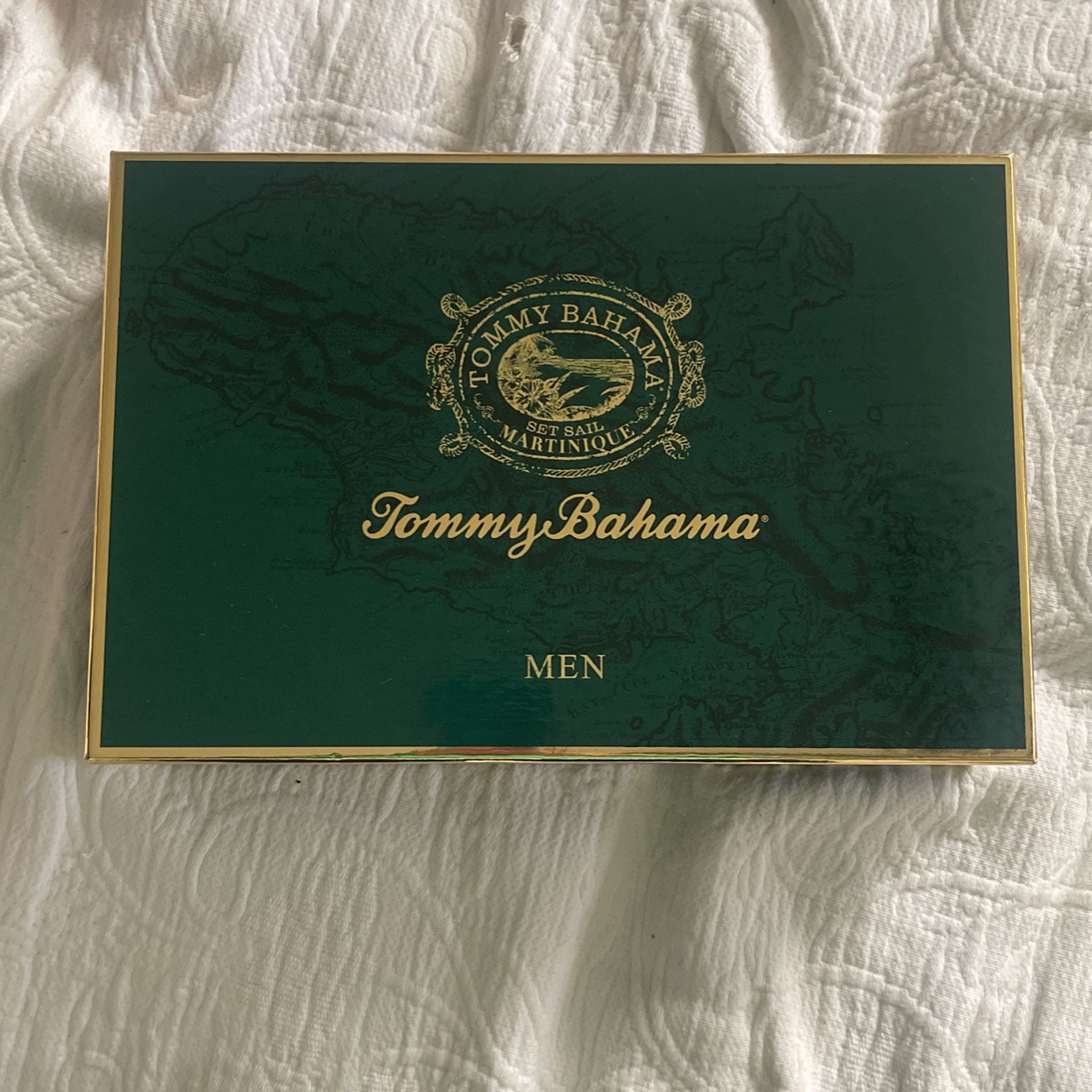 Brand new box Set Tommy Bahama Martinque for men