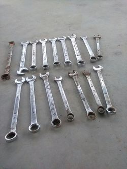Hand wrenches