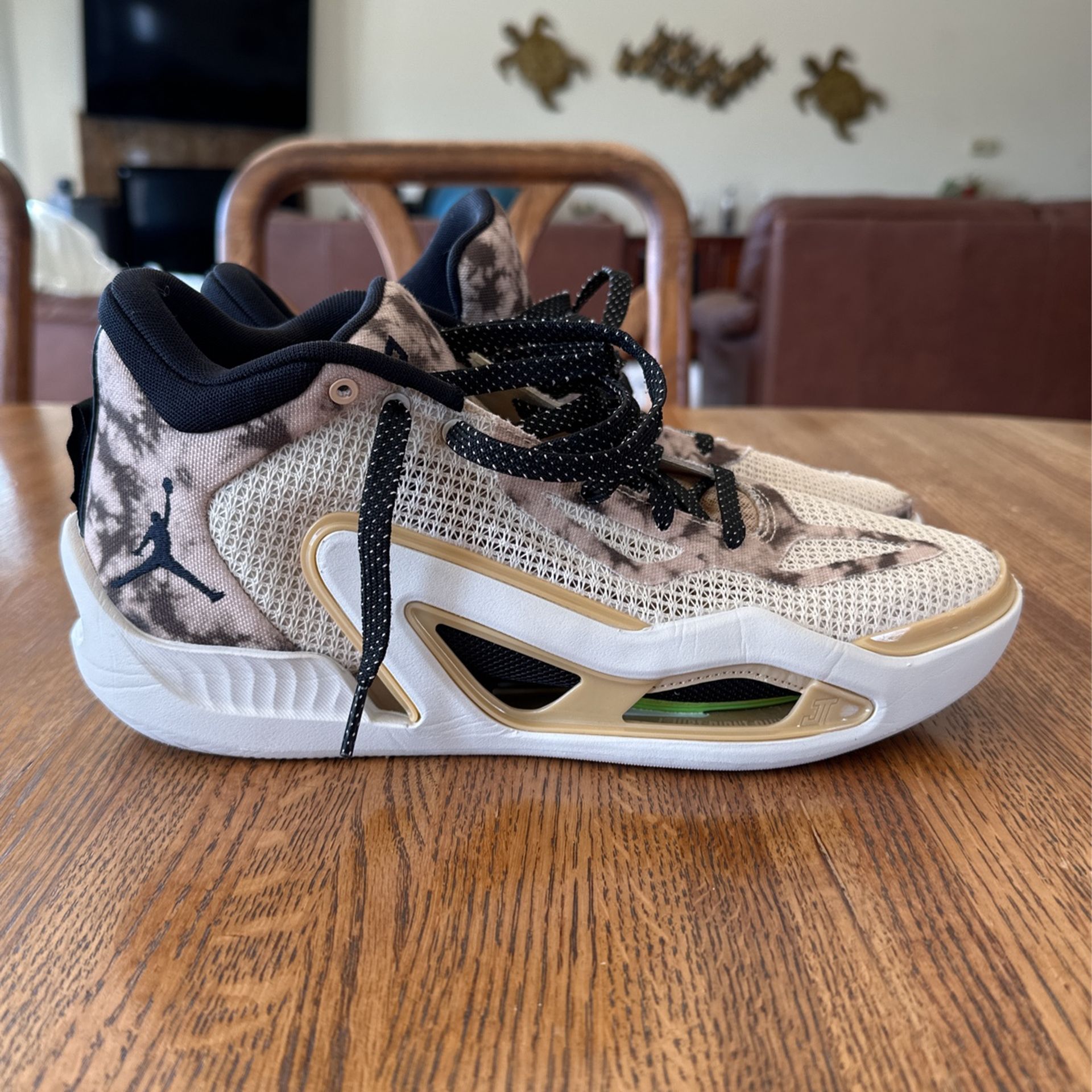 Jordan Tatum Basketball Shoe