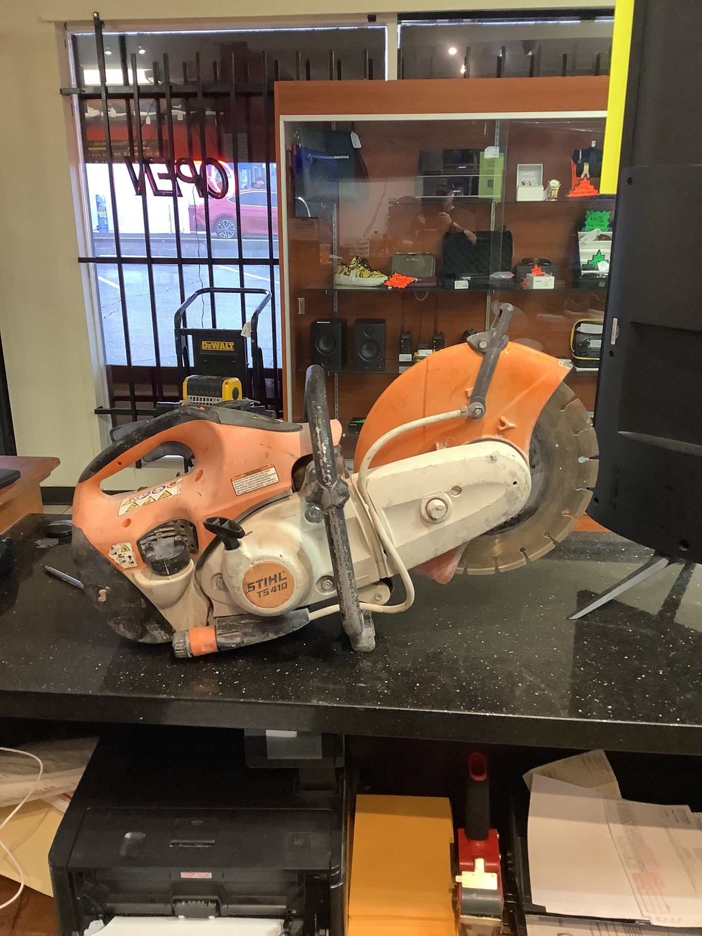 Stihl ts410 concrete saw 110505-1 JAR