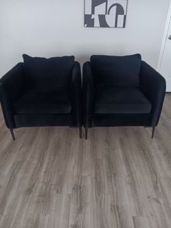 2 comfortable Living room chairs