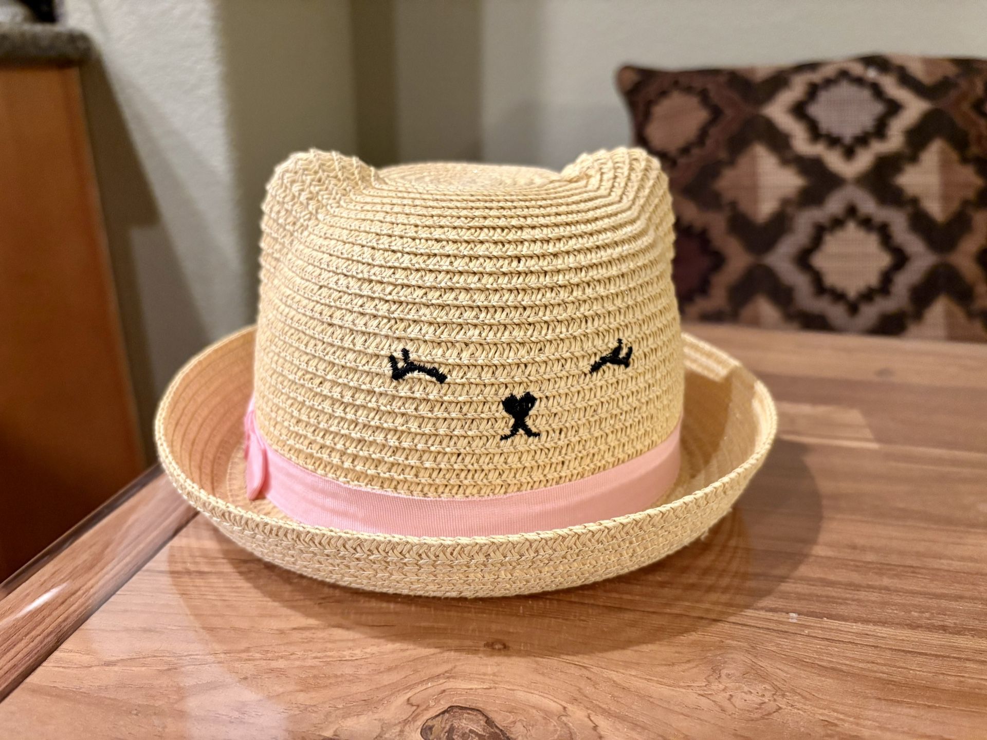 Straw hat, fits head size up to 48 cm