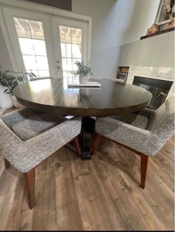 Round Wood Dining Table with 4 Chairs