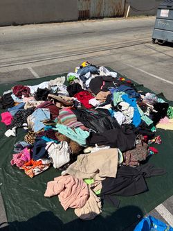 Large wholesale vintage modern clothing lot 6 ikea bags