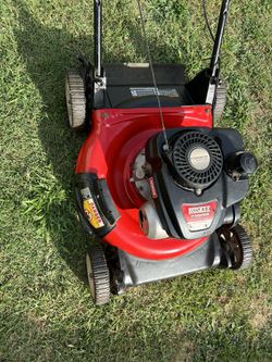 Huskee 21 140cc OHV Mulching Push Mower Ready To Cut Grass 125 for Sale in Inman SC OfferUp