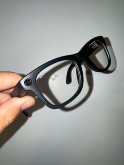 Rayban meta glasses