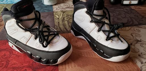 JORDAN 9 RETRO LIL KIDS SIZE 8