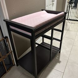 Changing Baby Table Free 