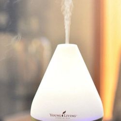 Young Living Dew Drop Essential Oil Ultrasonic Diffuser - New in Box