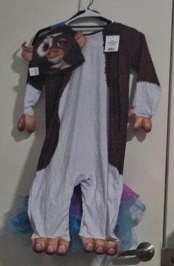 Gizmo costume