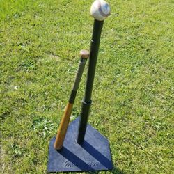 Adjustable Batting Tee, Ball & Bat 