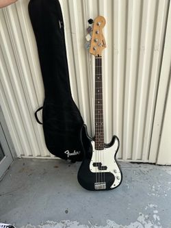 Electric bass 4 string