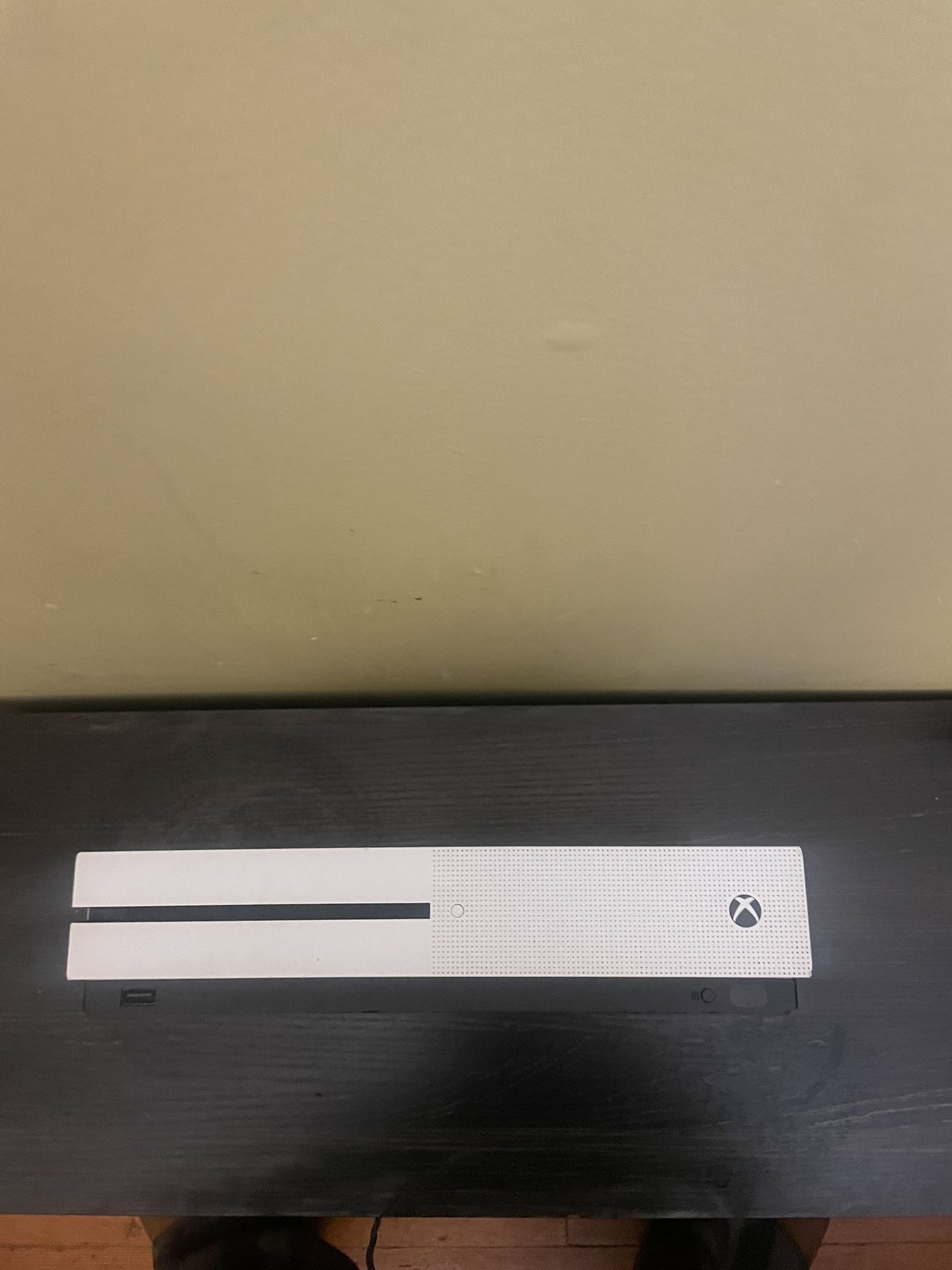 Xbox One S