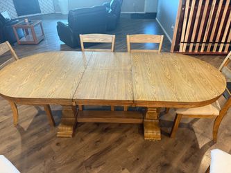 Dining room table