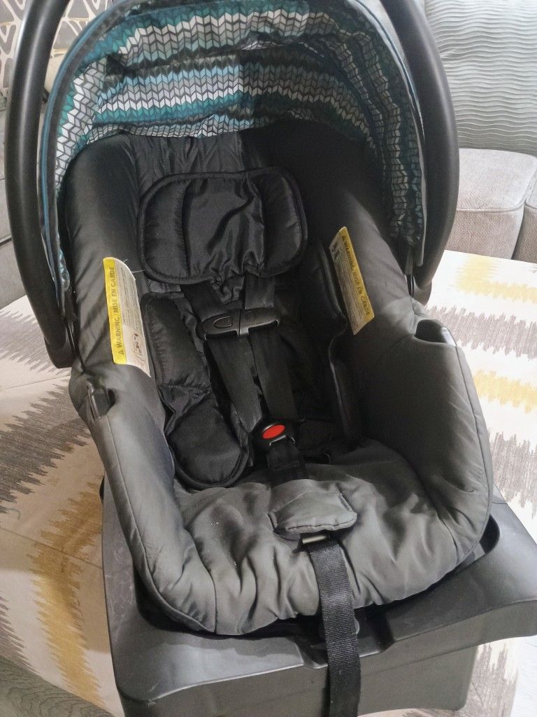 Graco Infant Car Seat