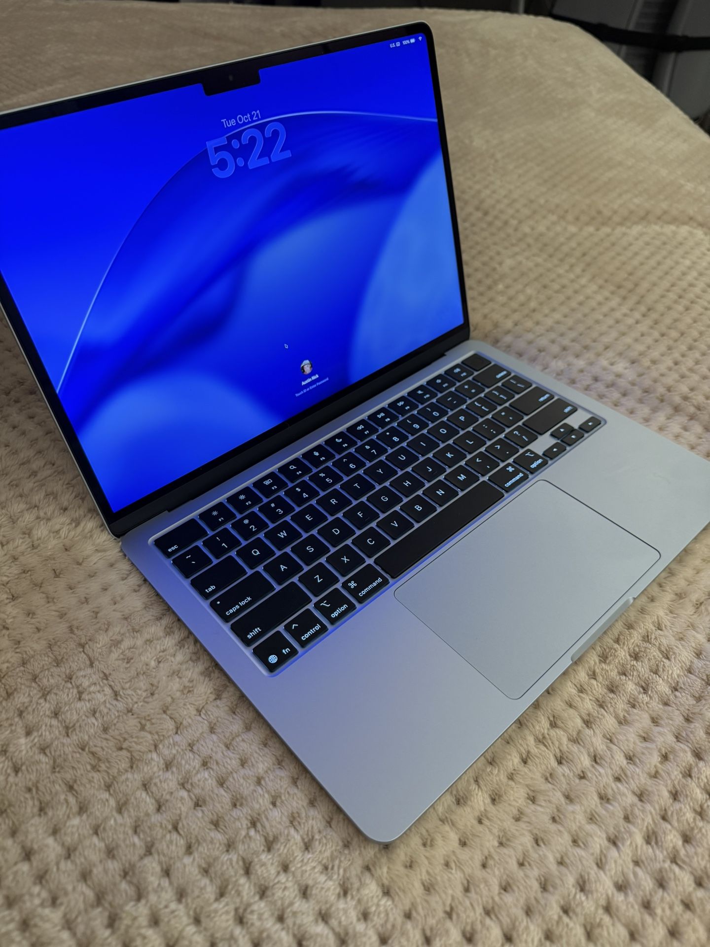 Apple MacBook Air (M4 Chip, 2025)