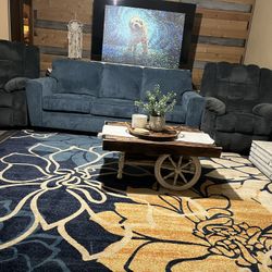 Living Room Set/ Couches 