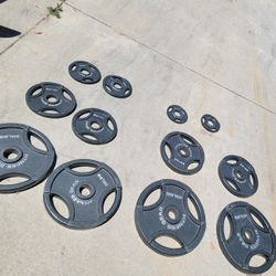 Lots Of Olympic Weights Available. 45s, 35s, 25s, 10s, 5s. $1 a pound  Very nice dumbbells A Couple Of  40 Lbs And 7 Ft Olympic Bars