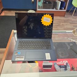 Asus 2 In 1 Chrome book 