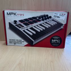 Akai Professional MPK Mini MK3 25-Key USB MIDI Keyboard Controller 