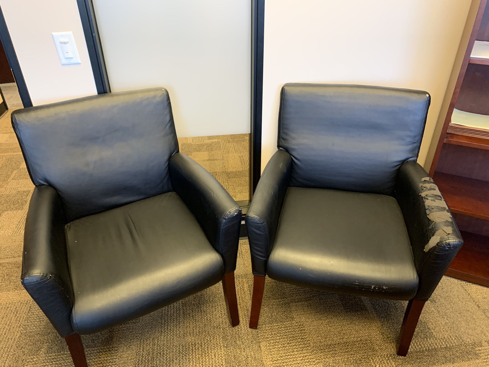 Free-Office Furniture