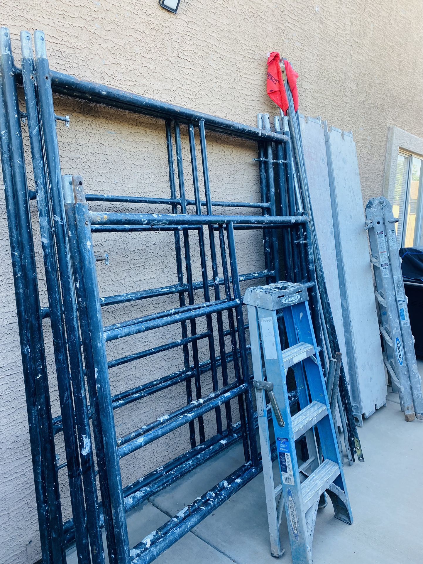 Scaffoldin Light industrial equipment & Tools