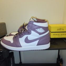 Jordan 1 Mauve/white