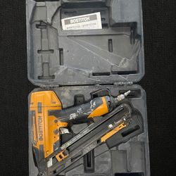 Pneumatic Nailer