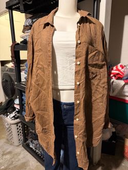 Women’s gap linen shirt (long) size large