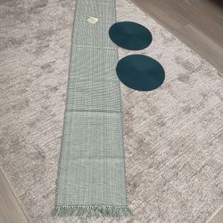 Table Runner/ Textile 