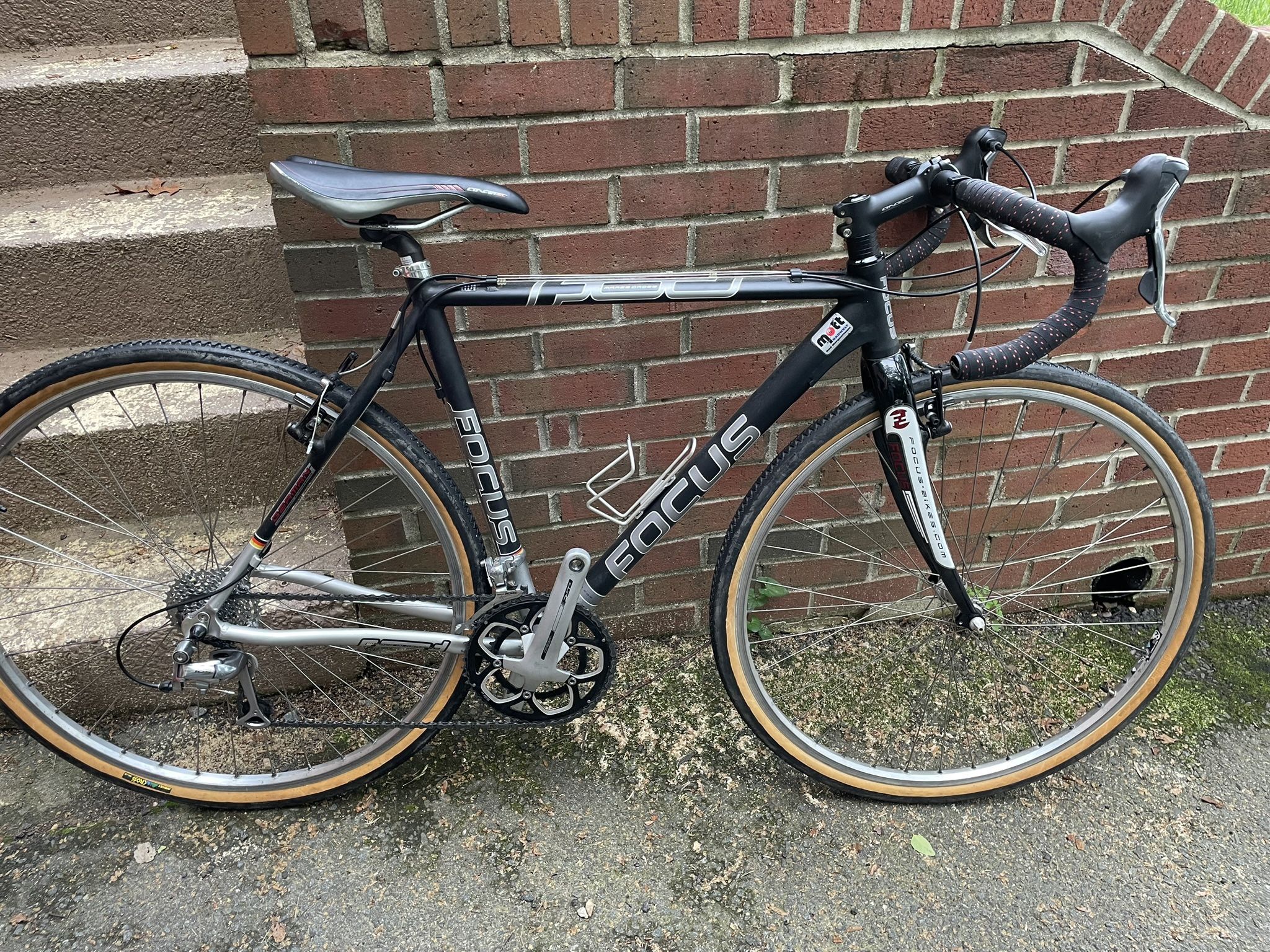 Focus Mares Cyclocross Bike - $550 / Frame size: 54